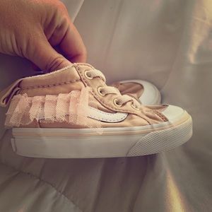 Baby girl satin and tulle vans size 5.5